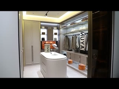 আধুনিক স্মার্ট ওয়াক ইন দ্য ক্লোজে